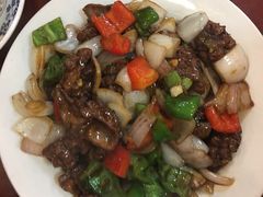 -余杨鸭鸭餐厅