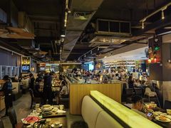 -大头虾越式风味餐厅(光明广场店)