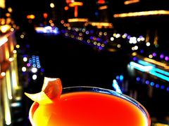 -Tipsy Bar•屋顶露台酒吧&水烟吧