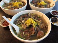 -潮镇老尾牛杂(环城西路店)