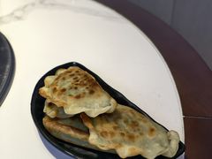 -雪乡人家东北菜·铁锅炖一切(高斯路店)
