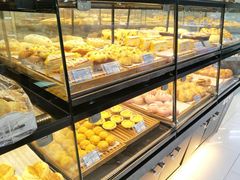 面包甜点陈列柜-丽莎蓓甜CAKE生日蛋糕·动物奶油(石家庄店)