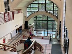 -香港大学