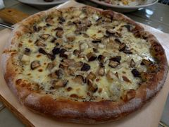 -玛格萝妮比萨屋(四平店)