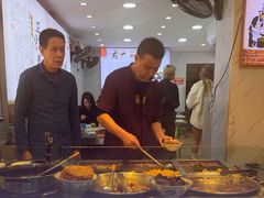 -府广阿婆牛杂