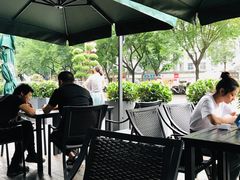 露天位-漫咖啡(沙龙汇店)