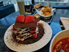 -W COLLECTIVE  DESSERT SHOP