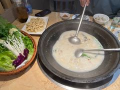 -陈大锅·岳阳鱼馆·地道岳阳菜(美食街店)