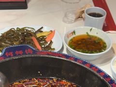 -何师傅美蛙鱼头(汉街店)