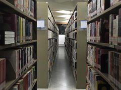 -上海交通大学闵行校区-包玉刚图书馆