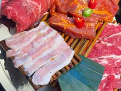 -轻烧烤肉(光谷步行街店)