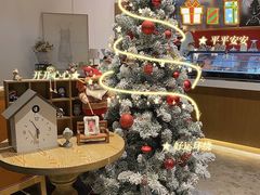 -静香HOUSE·全时段融合餐厅(七星欢乐颂店)
