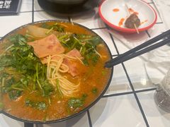 -肥汁米蘭香港米线(长宁来福士店)