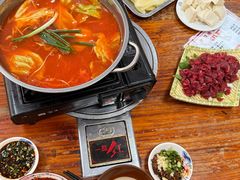 -苗侗地道红酸.酸汤鱼·酸汤牛肉