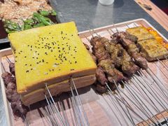 -绿地三只羊羊肉串(万科店)