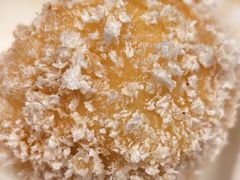 灌汤墨鱼球-金翠皇宫粤菜·点心·海鲜(翡翠店)