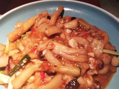 -思博半步颠小酒馆(梦时代店)
