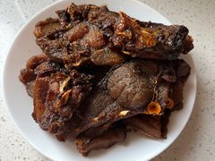 -梅记大块头爆鱼店(乍浦路店)