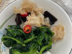 -醉辉皇上海之巅(上海中心大厦店)