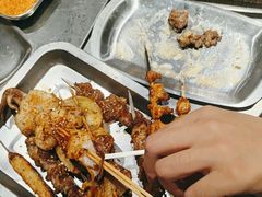 -马路牙子烧烤音乐酒馆(望京店)