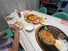 -豪享来牛排(人民店)