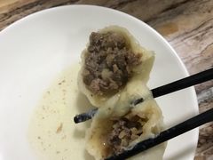 -敖特尔布里亚特美食坊(世纪花苑店)