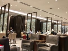 -白云机场易登机休息室