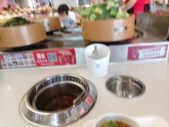 -龍歌自助小火锅(市南金茂湾店)