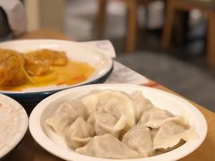 酸菜黑毛猪肉馅水饺-关东小磨东北菜(上海长风大悦城店)