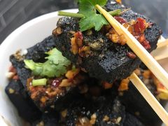 -黑色经典臭豆腐·湖南特产(坡子街店)