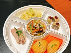 -翕间食·精致淮扬菜(江苏大剧院店)