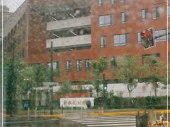 -上海市静安区教育学院附属学校(江宁校区)