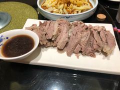 手抓羊肉-尹兰楼西北风情餐厅(嘉定店)