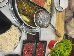 -田村·酸汤鲜牦牛肉火锅(布达拉宫广场店)