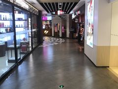 -百联临沂购物中心(临沂路店)