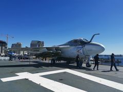 -中途岛号航空母舰博物馆