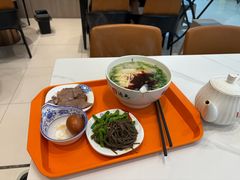 -德元兰州纯汤牛肉面(龙阳路店)