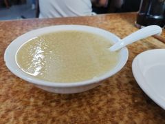 小米粥-宝瑞门钉肉饼店
