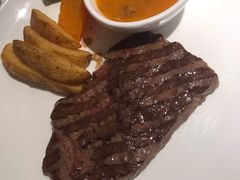 -斗牛士牛排餐厅(嘉里汇店)