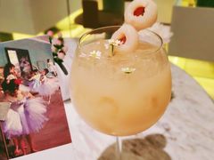-théATRE 茶聚场(王府中環店)
