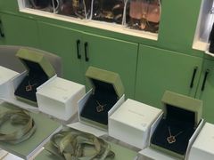 -海星奢选二手奢侈品手表包包鉴定回收寄卖(墨玉南路店)