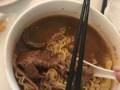 沙嗲牛肉公仔面-新旺茶餐厅·早餐·夜宵(仙霞店)