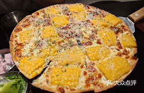 Corn Tortilla Pizza