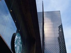 -星巴克臻选(南京艾尚天地店)