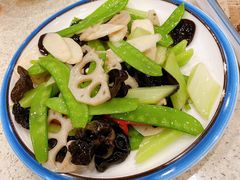 -明记港式烧腊茶餐厅(下沙店)
