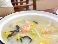 -叶存利海鲜大馅饺子(海宁路总店)