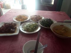 -小鱼草莓采摘园农家乐·小鱼餐厅