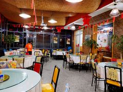 大堂-恋拐子油爆虾·家常菜