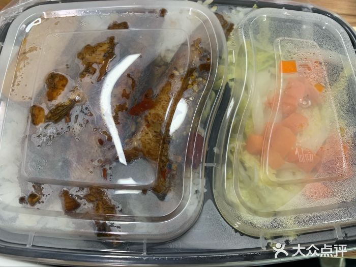 台湾卤肉饭(龙口店)香辣深海鱼图片