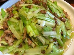 -唐师傅湘西名菜馆(武陵路店)